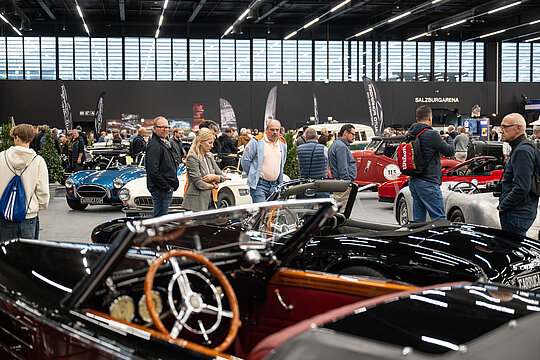 [Translate to English:] Oldtimer, Messe, Salzburg