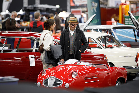 [Translate to English:] Oldtimer, Messe, Salzburg